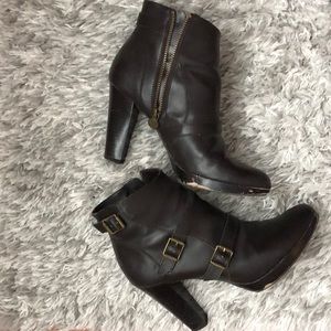 Ankle boots